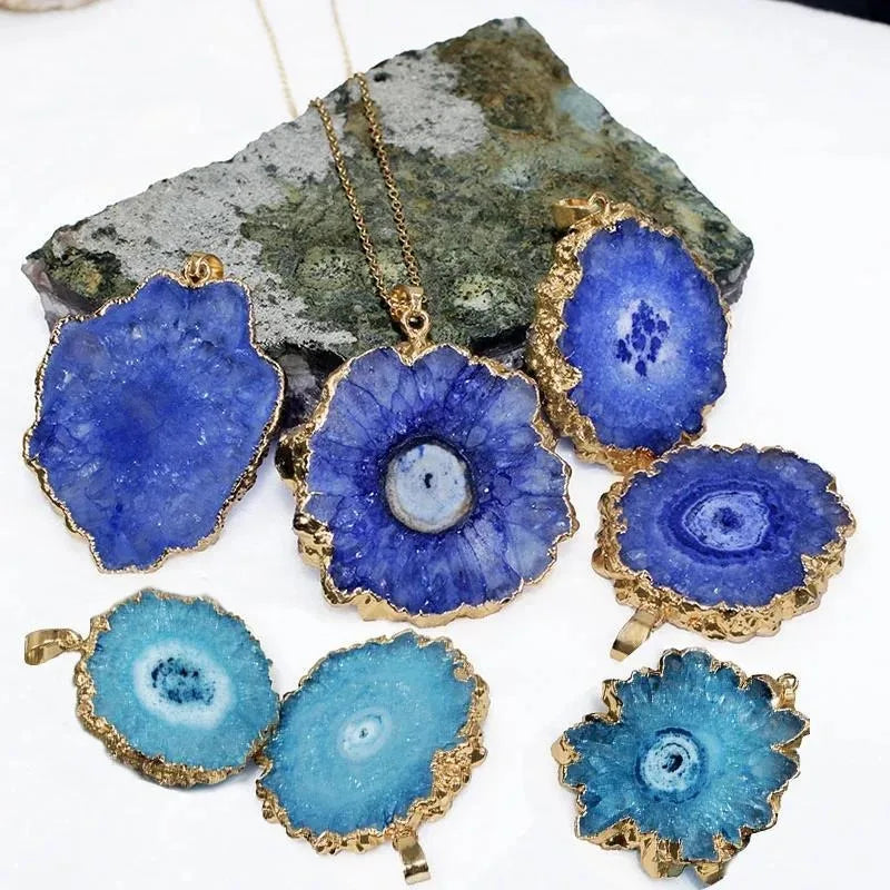 Natural Crystal Pendant Agate Necklace Healing Crystal Gemstone Irregular Polished Agate Slice Crystal Agate Decor Gift forWoman