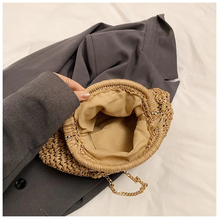 2024 Summer New Straw Weaving Crossbody Bag Fashionable and Casual Shell Bag Women's Shoulder Bag with Excellent Texture