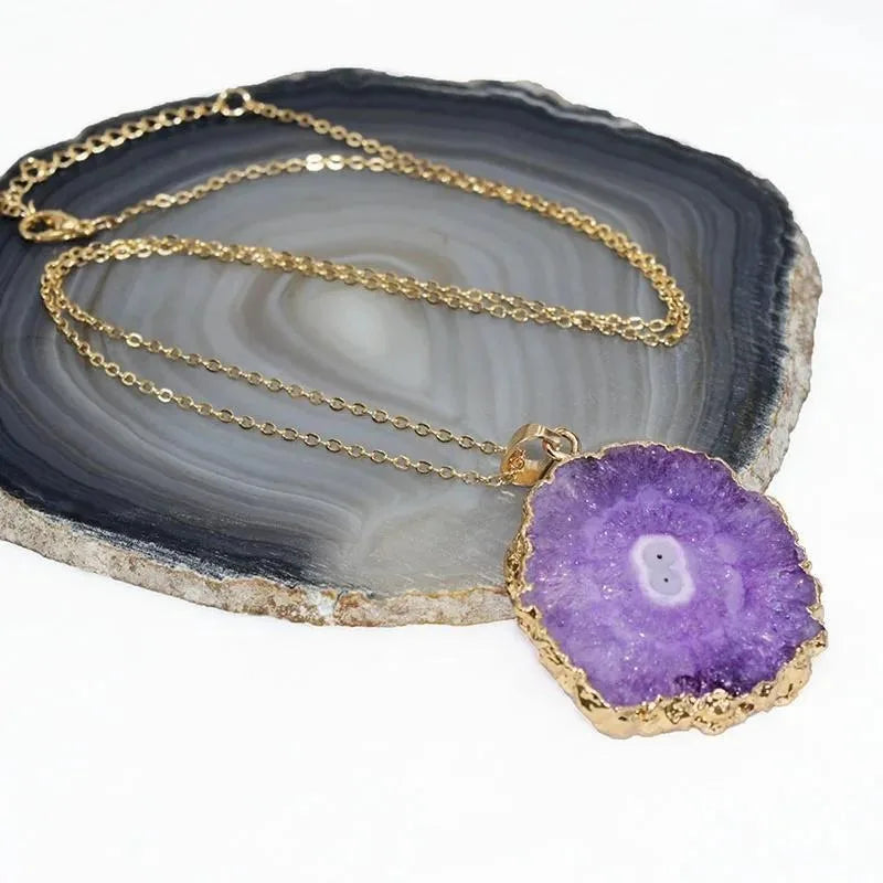 Natural Crystal Pendant Agate Necklace Healing Crystal Gemstone Irregular Polished Agate Slice Crystal Agate Decor Gift forWoman