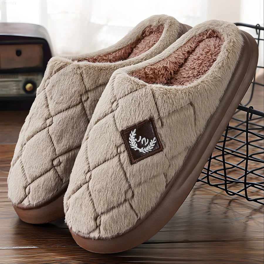 Men's House Slippers Furry Plaid cozy EVA Memory Foam Lightweight Casual Shoes Winter Warm Plush Non-slip Slippers big size