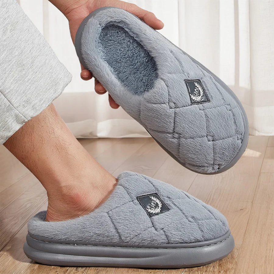 Men's House Slippers Furry Plaid cozy EVA Memory Foam Lightweight Casual Shoes Winter Warm Plush Non-slip Slippers big size