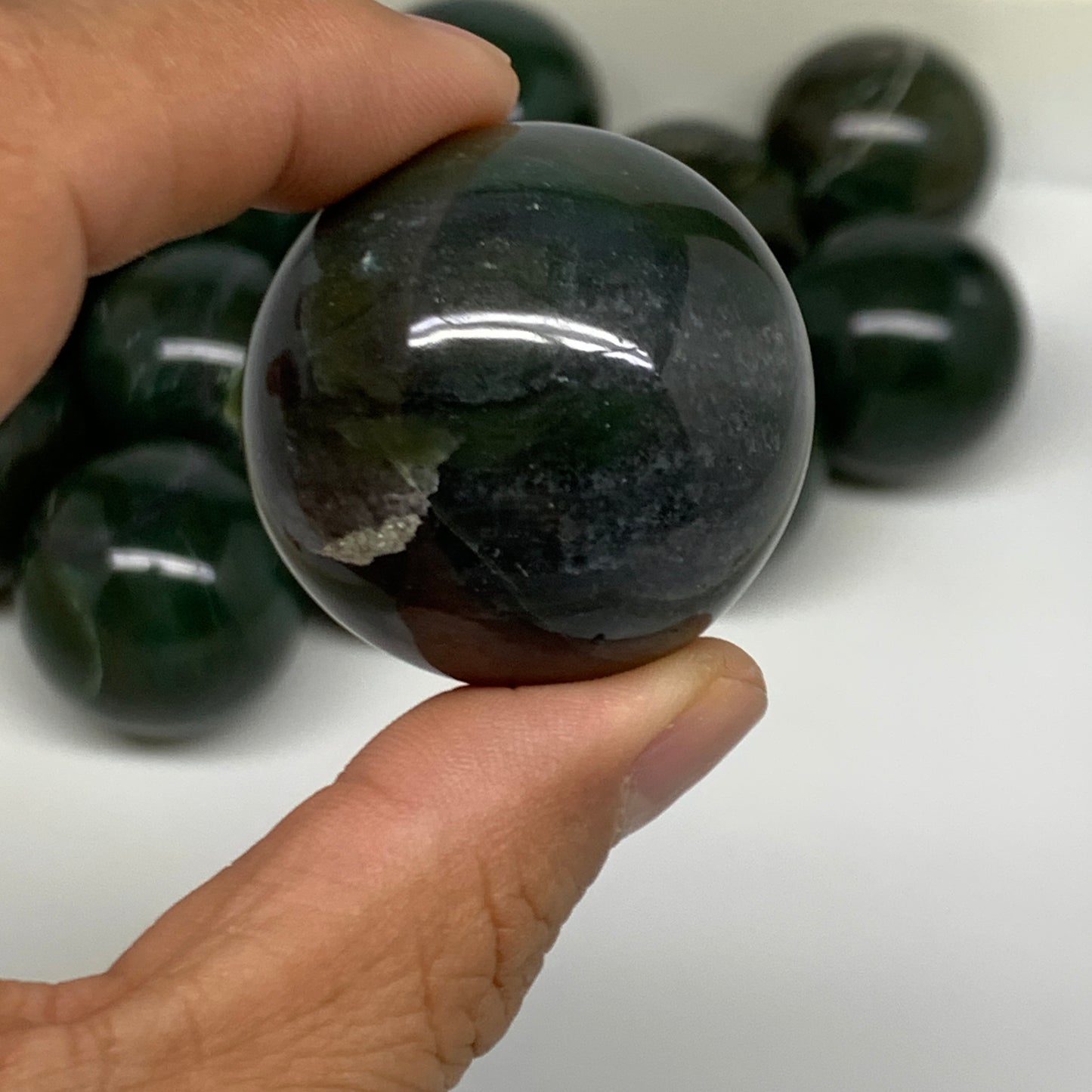 2.2 lbs, 1.4" - 1.6", 14pcs, Natural Zade Stone Spheres, B27288