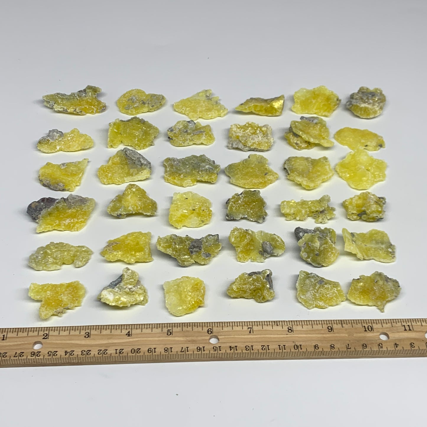 0.68 lbs, 1.2"-1.9", 36pcs, Brucite Crystal Minerals Specimens @Pakistan, B30154