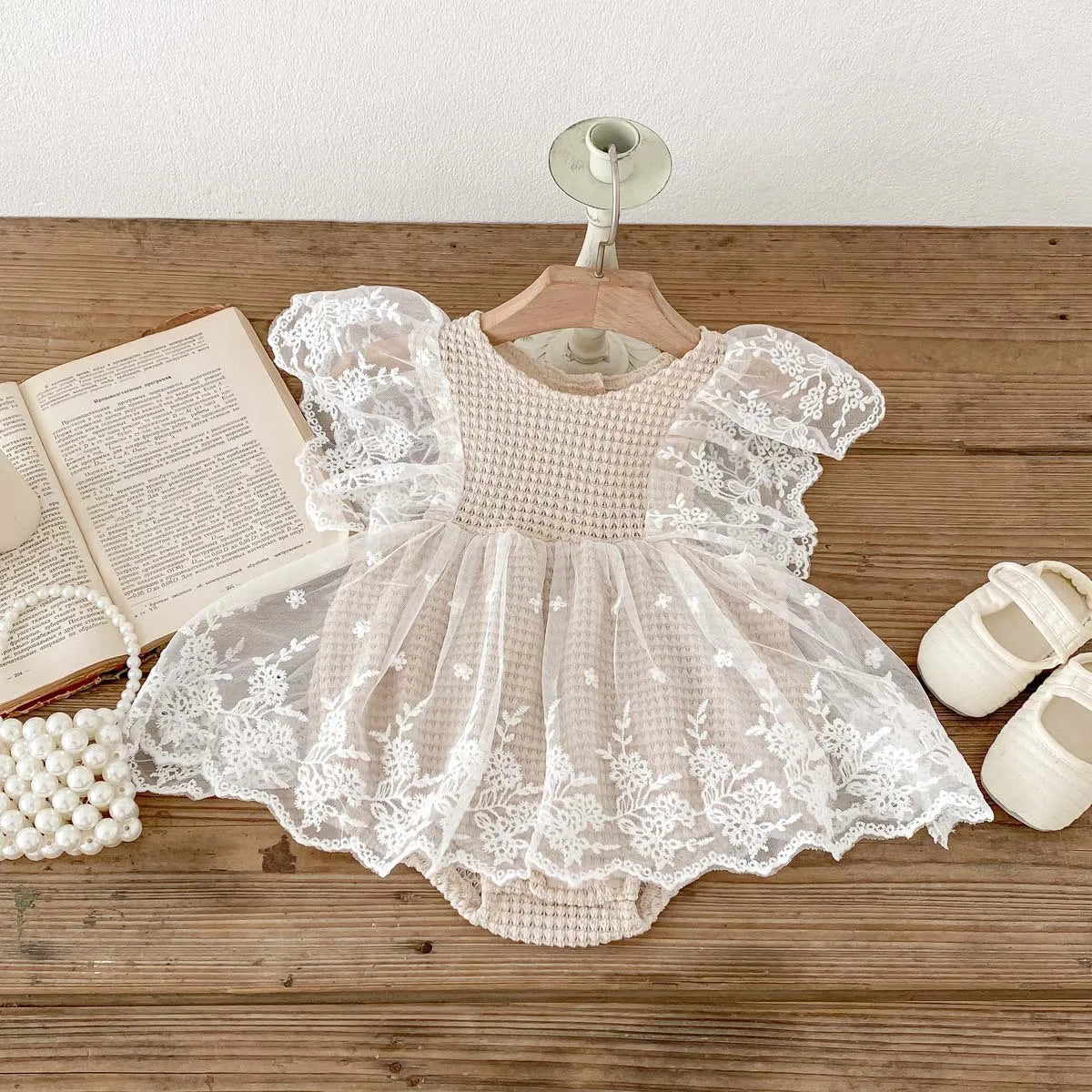 Summer Baby Clothes Lace Flying Sleeve Toddler Bodysuit Waffle One Piece Baby Girls Party Clothes