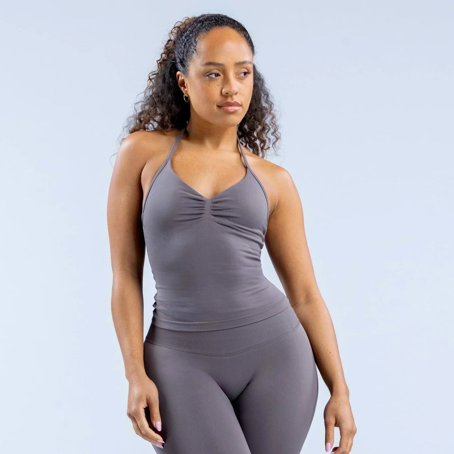 Four Seasons New Gym Fashion Yoga Gym Clothing Hip Pants Neck Bra Comfortable Dopamine Pilates Set