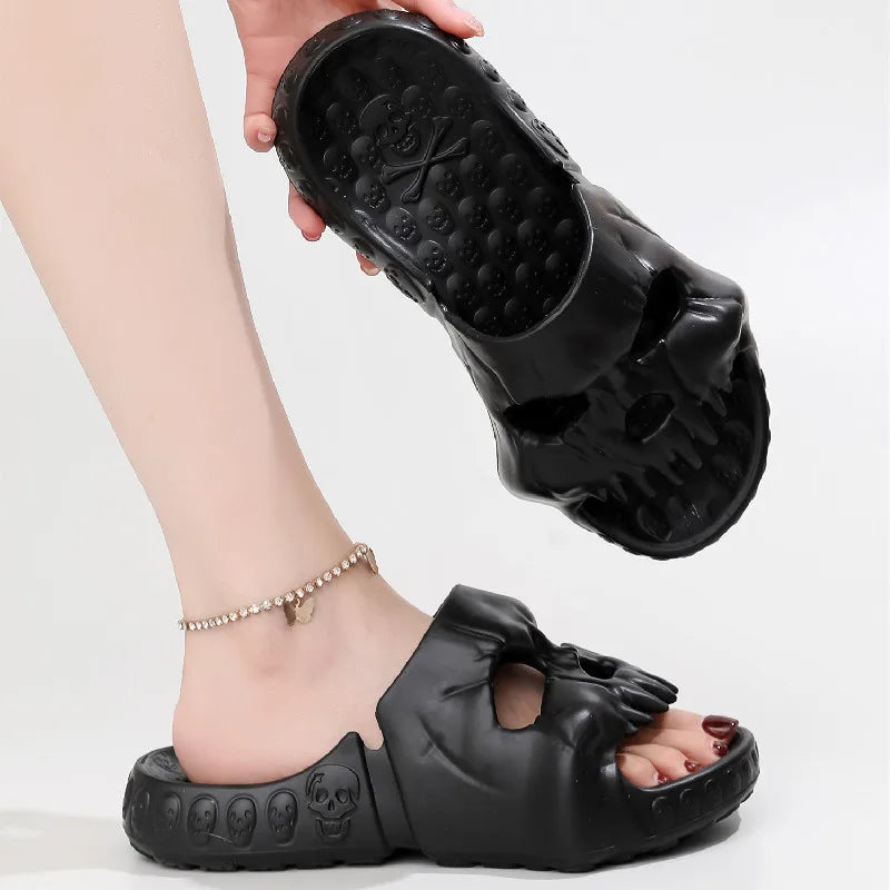 2024 Skull Thick Bottom Cloud Slippers Women Lightweight Soft Sole Platform Sandals Woman Casual Non-slip Beach Shoes Slides