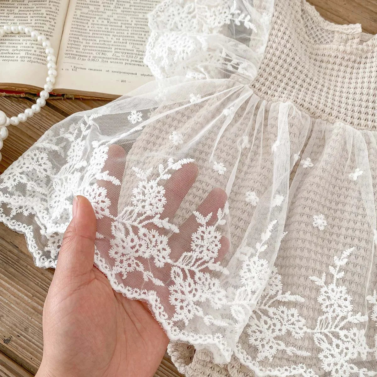 Summer Baby Clothes Lace Flying Sleeve Toddler Bodysuit Waffle One Piece Baby Girls Party Clothes