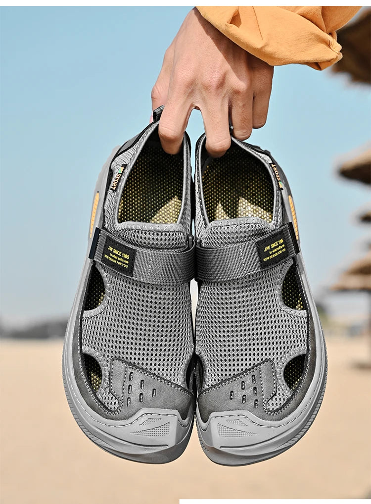 2023 New Sandals Man Fashion  Summer Breathable Outdoor Beach  Casual Comfortable Casual Shoes