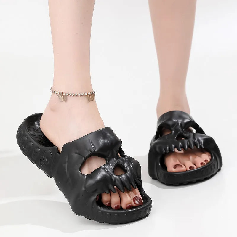 2024 Skull Thick Bottom Cloud Slippers Women Lightweight Soft Sole Platform Sandals Woman Casual Non-slip Beach Shoes Slides