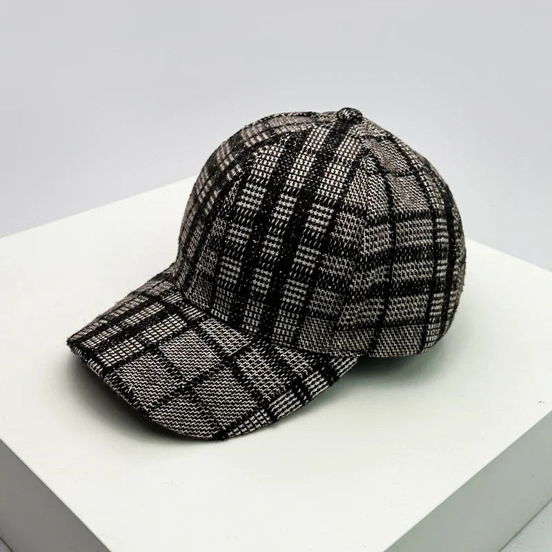 Autumn and Winter New Men Women Warm Woolen Cloth Versatile Baseball Caps Cotton Fashion Casual Retro Check British Style Trend