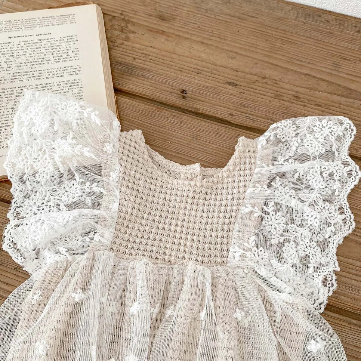 Summer Baby Clothes Lace Flying Sleeve Toddler Bodysuit Waffle One Piece Baby Girls Party Clothes