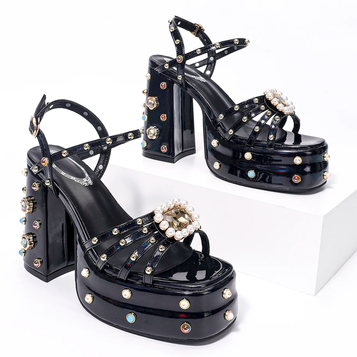 2024 Summer Style Hollow One Word Buckle Rhinestone Sandals High Heel Open Toe Thick Heel Waterproof Platform High Heels