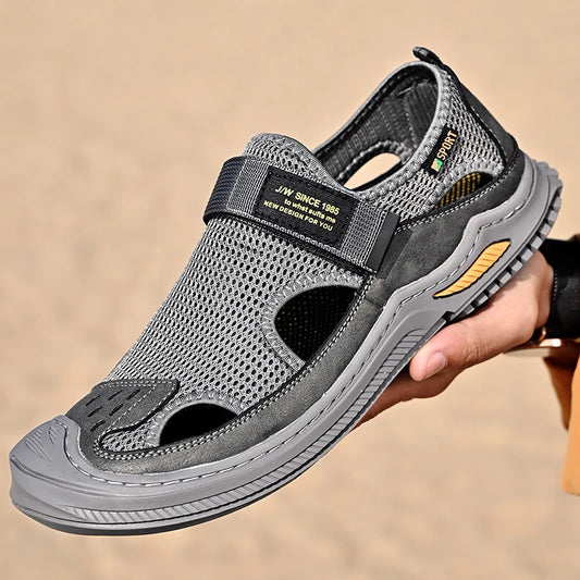 2023 New Sandals Man Fashion  Summer Breathable Outdoor Beach  Casual Comfortable Casual Shoes