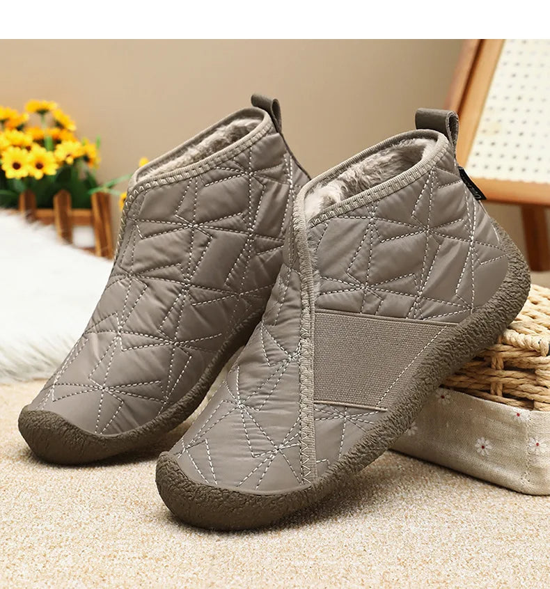 Winter Warm Plush Ankle Boots for Women 2024 New Waterproof Non-Slip Snow Boots Woman Slip-On Flat Heel Warm Cotton Padded Shoes