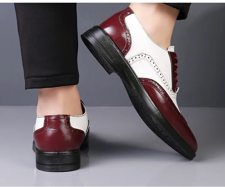 Leather Brogues Men Big Size Fashion Wedding Party Men Dress Shoes Italian Designer Male Drivng Formal Shoes Lace Up Men Oxfords