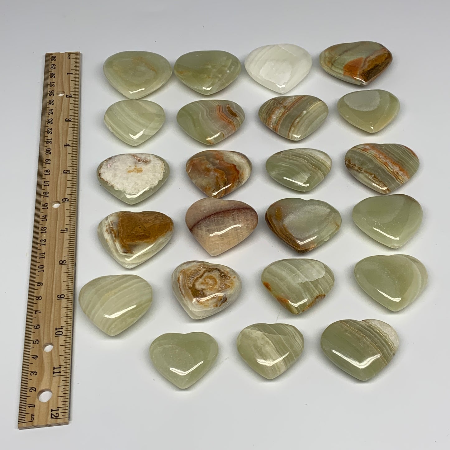 1000g (2.2 lbs) ,23 pcs, 1.3"- 1.9", Green Onyx Hearts from Afghanistan, B26640